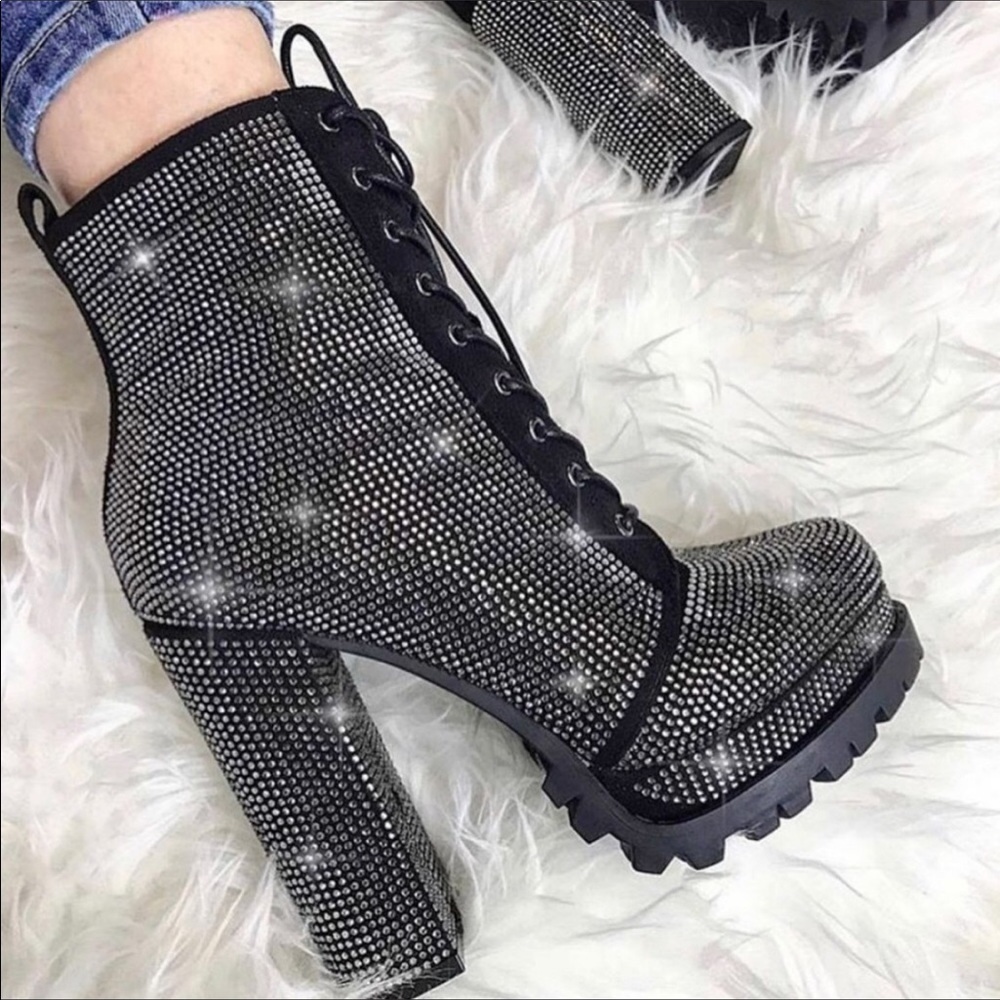 💎 🔥 💎 RHINESTONE BLOCK HEELS 💎🔥💎 - Picture 3 of 5